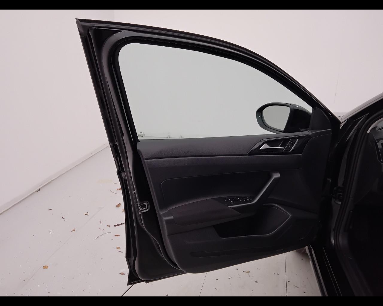 VOLKSWAGEN Taigo - Taigo 1.0 tsi Life 115cv