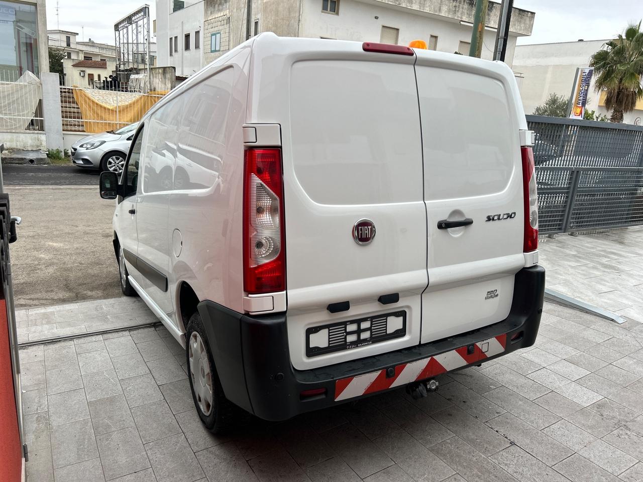 FIAT SCUDO L1H1-2012-CLIMA-GANCIO