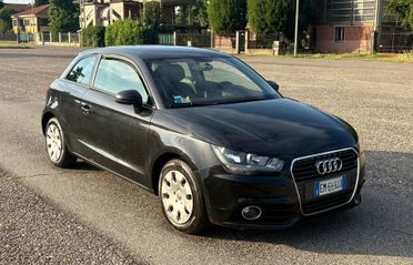 Audi A1 1.6 TDI Admired 1 prop si neopatentati