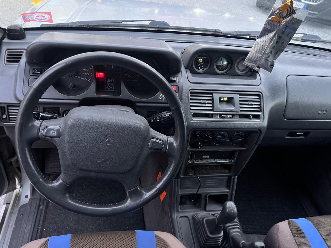 Mitsubishi Pajero 2.5 TDI Metal-top SS GLS Exec.