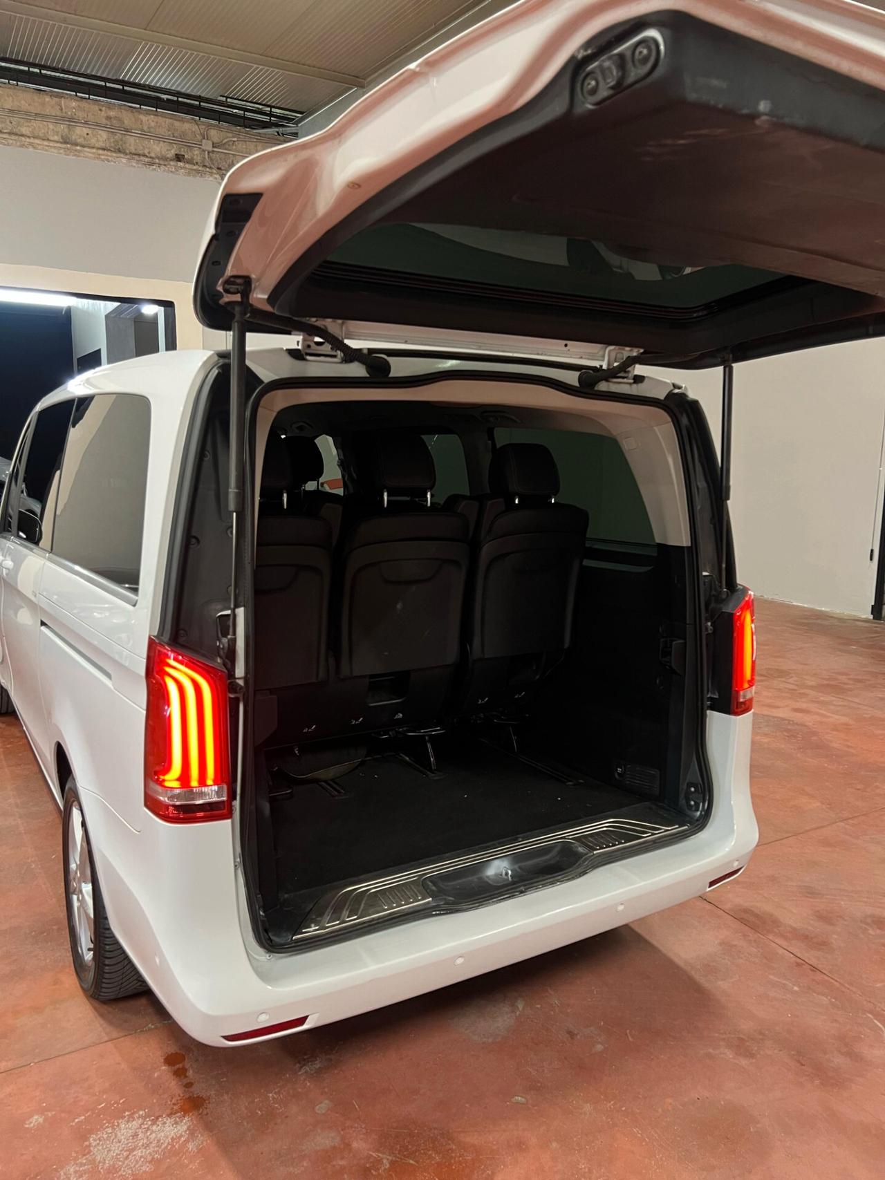 Mercedes-benz V 250 CDI BlueTEC Automatic Premium Extralong
