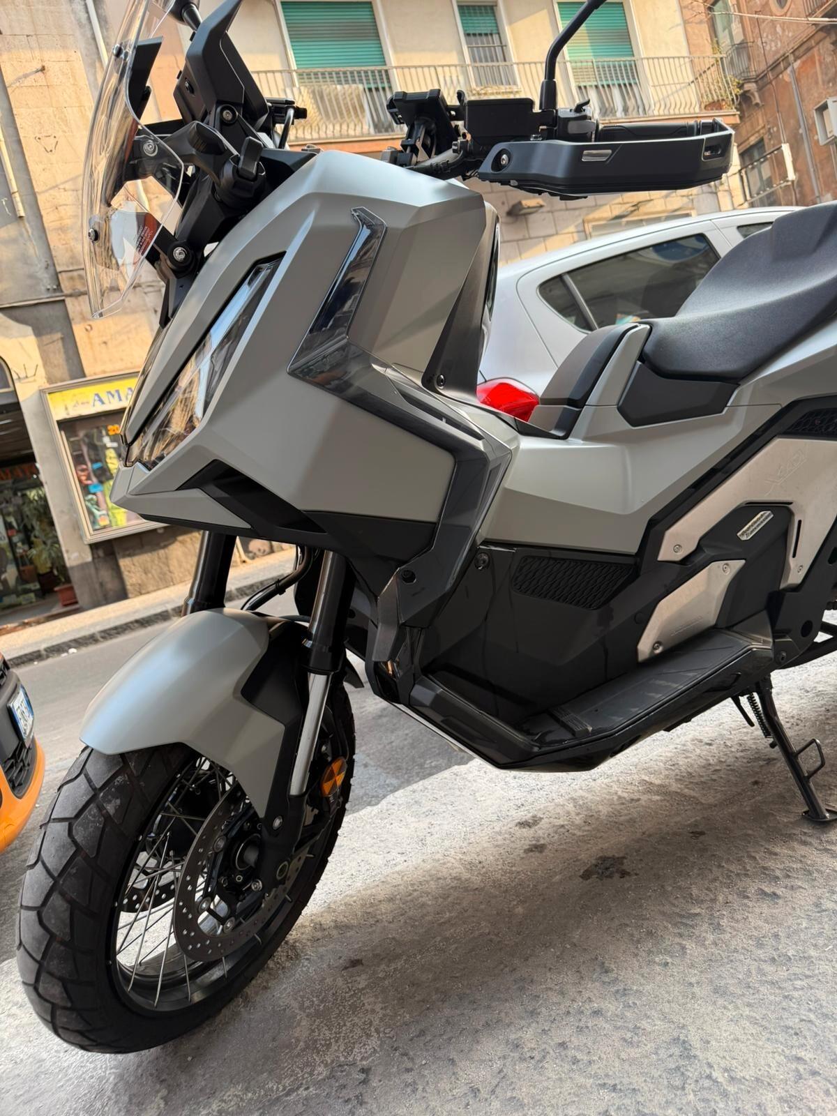 Honda X-ADV 750