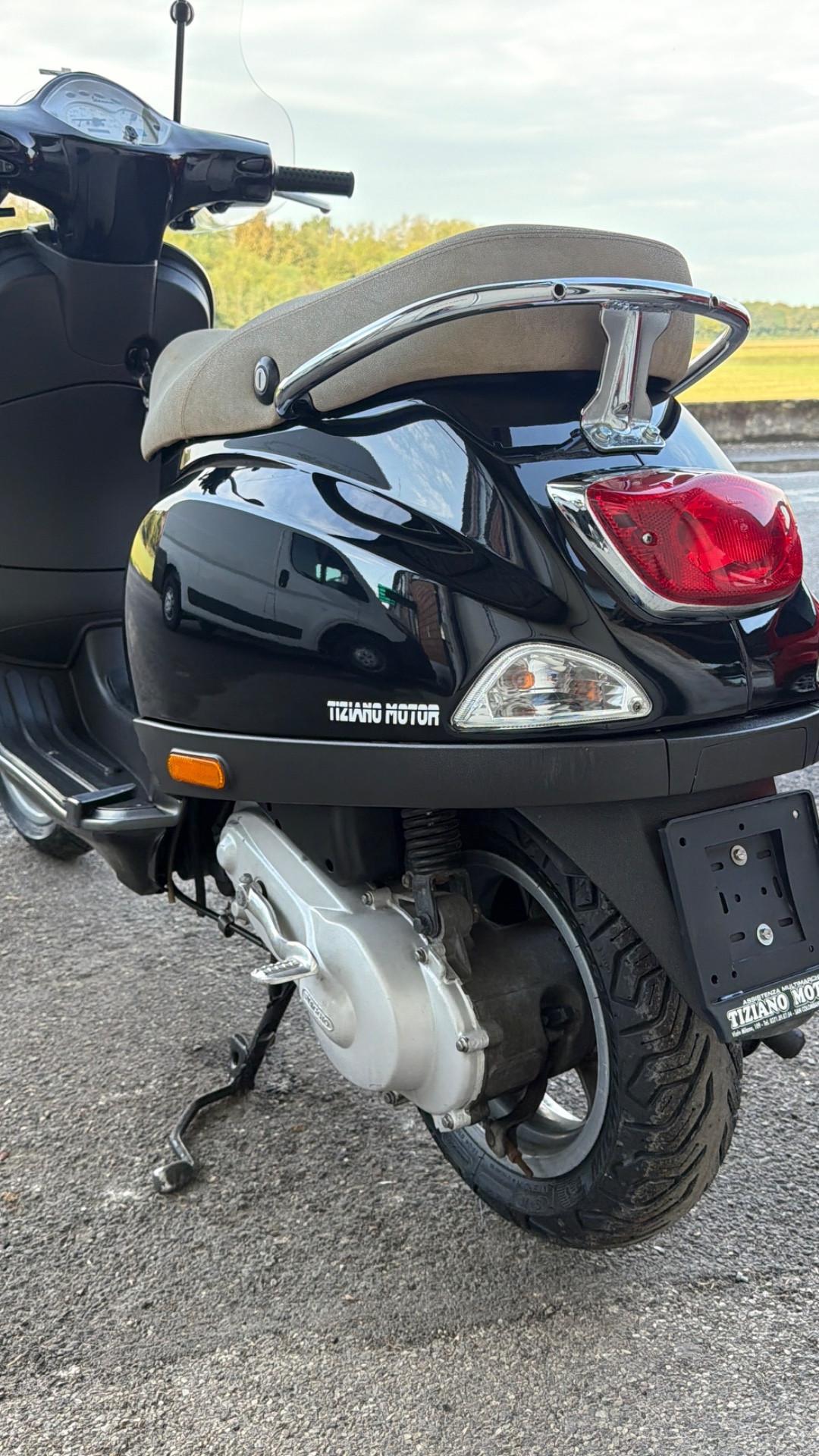 Vespa 50 LX 2 tempi