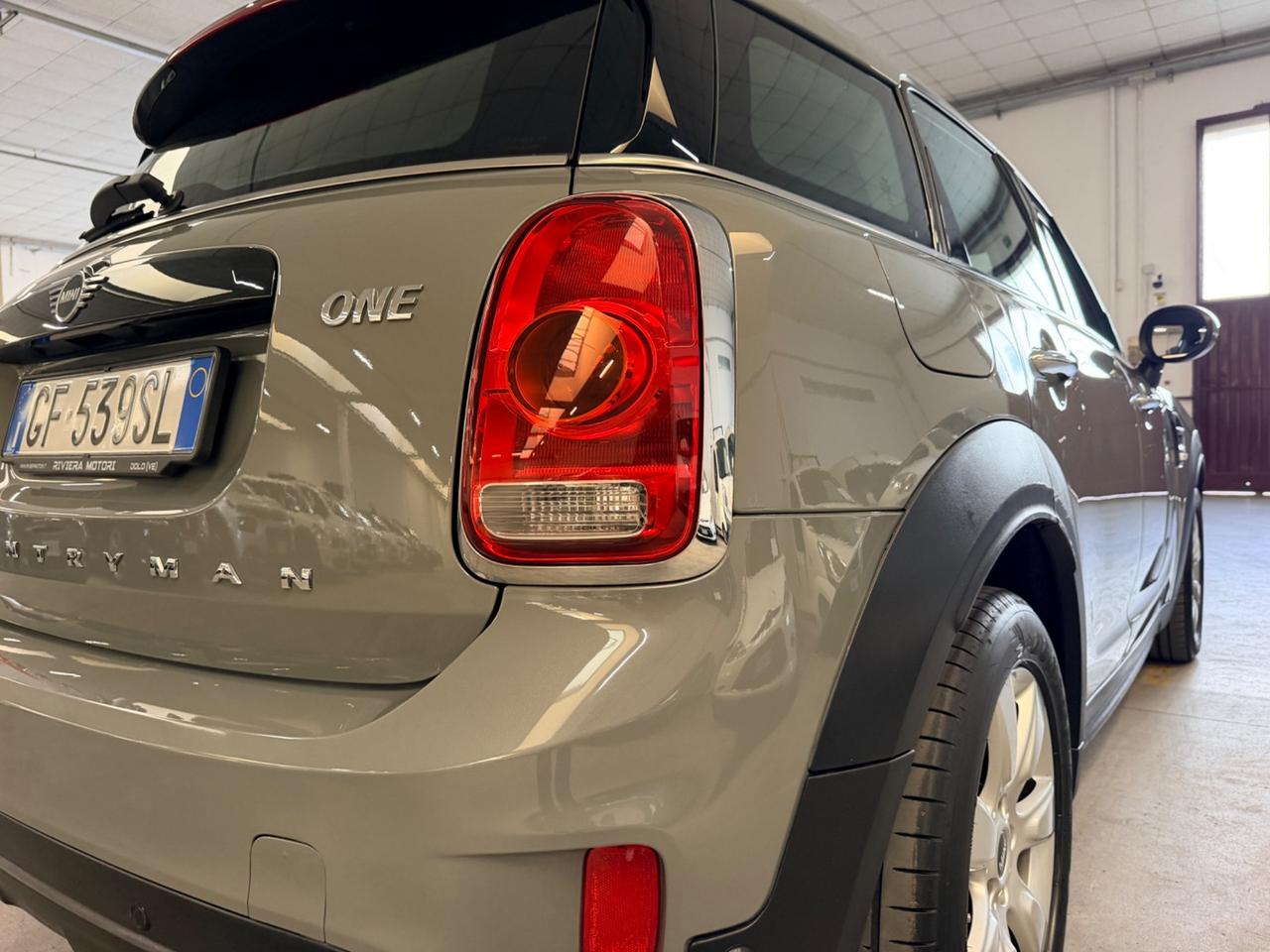 Mini One Countryman 1.5