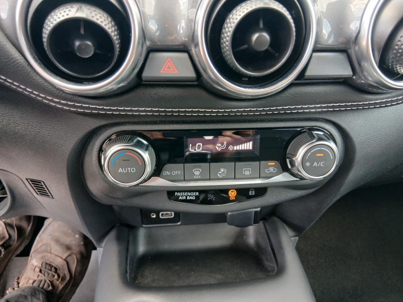 Nissan Juke 1.0 DIG-T 114 CV N-Connecta