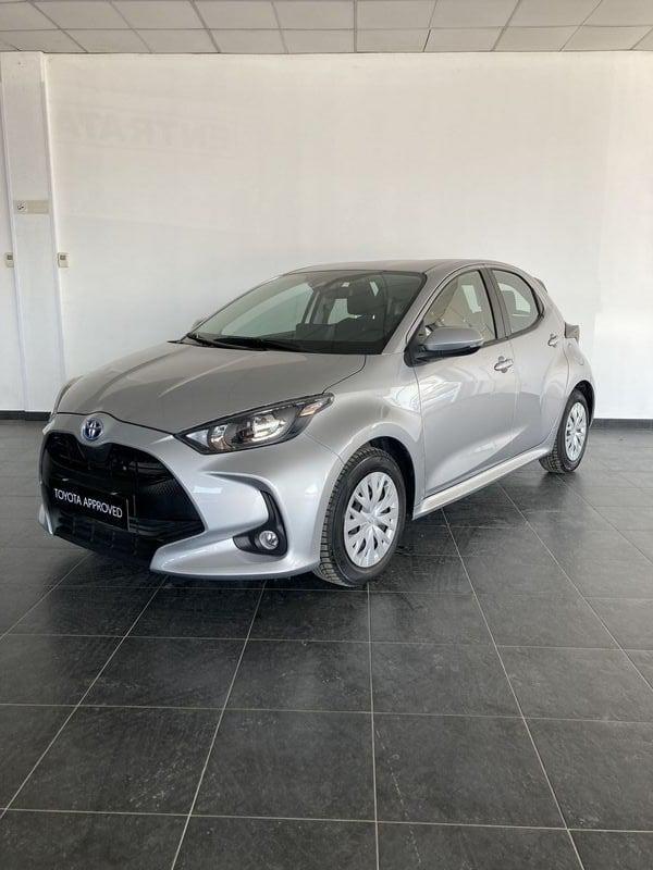 Toyota Yaris Hybrid Active MY22