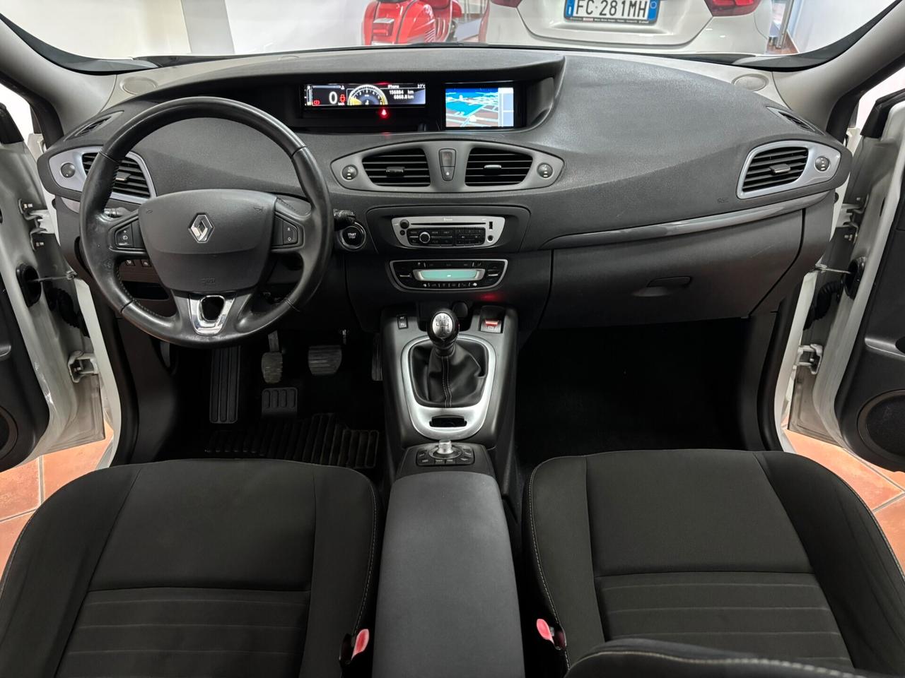 RENAULT SCENIC X-MOD 2015 DIESEL