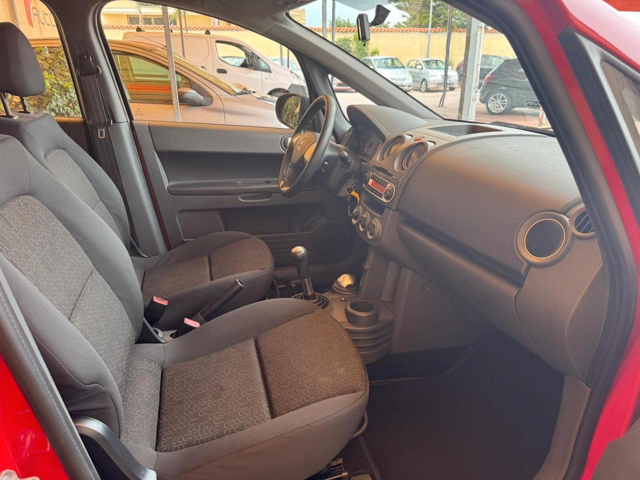 Mitsubishi Colt 1.1 12V 5p. GPL Invite