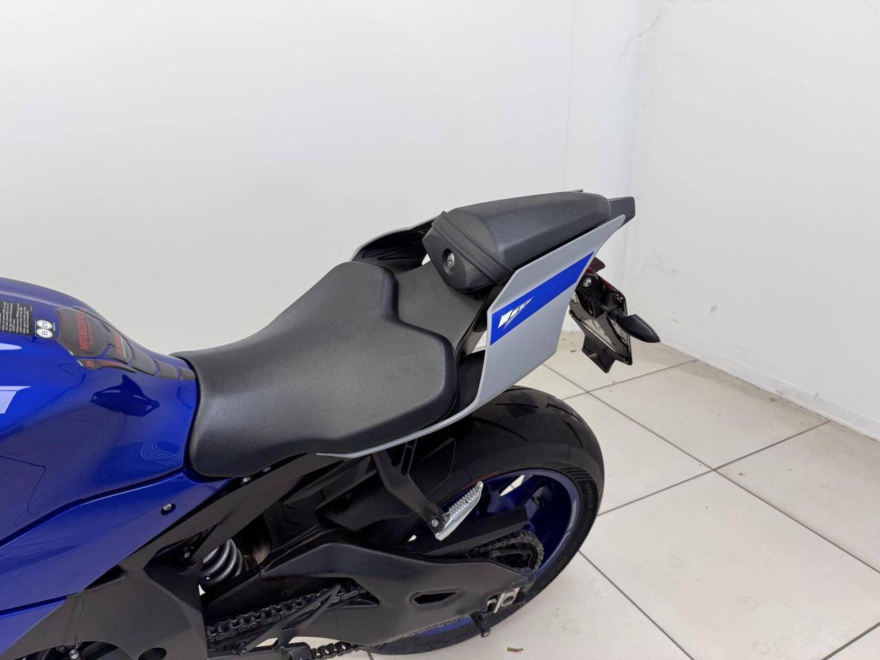 YAMAHA YZF R1 1000
