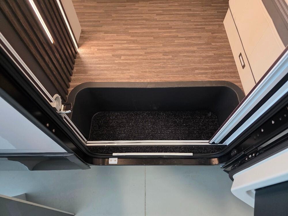 CAMPER MOBILVETTA KEA P 90