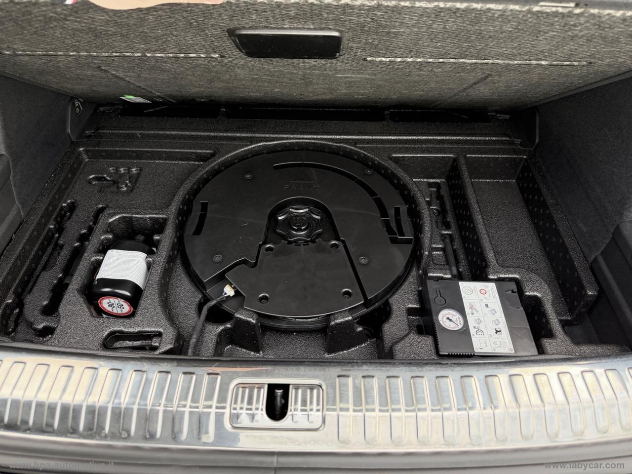 AUDI Q3 SPORTBACK 2.0TDI S-line NAVI FULL LED RETROCAMERA 360