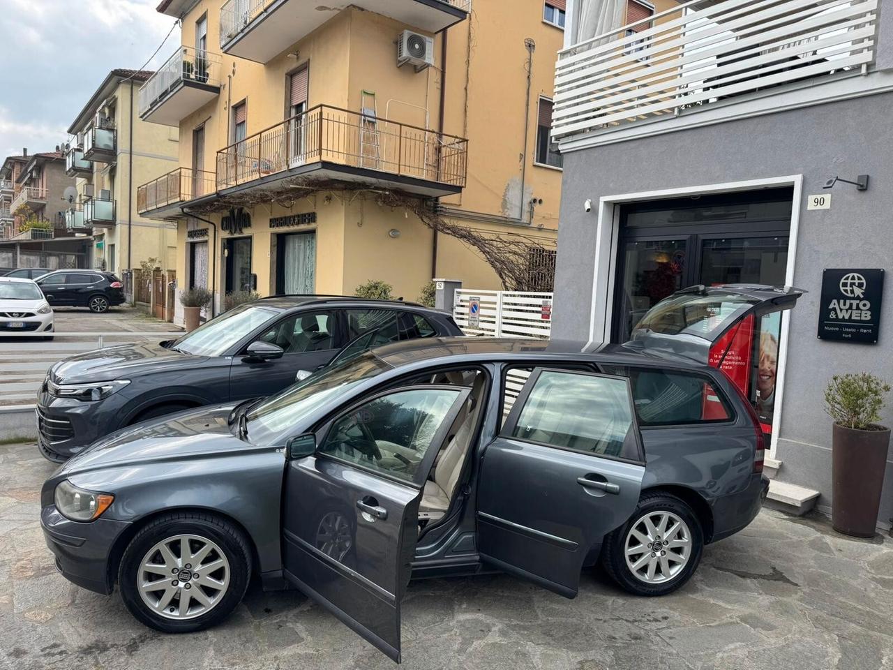 VOLVO V50 2.0 D CAT SUMMUM 136cv