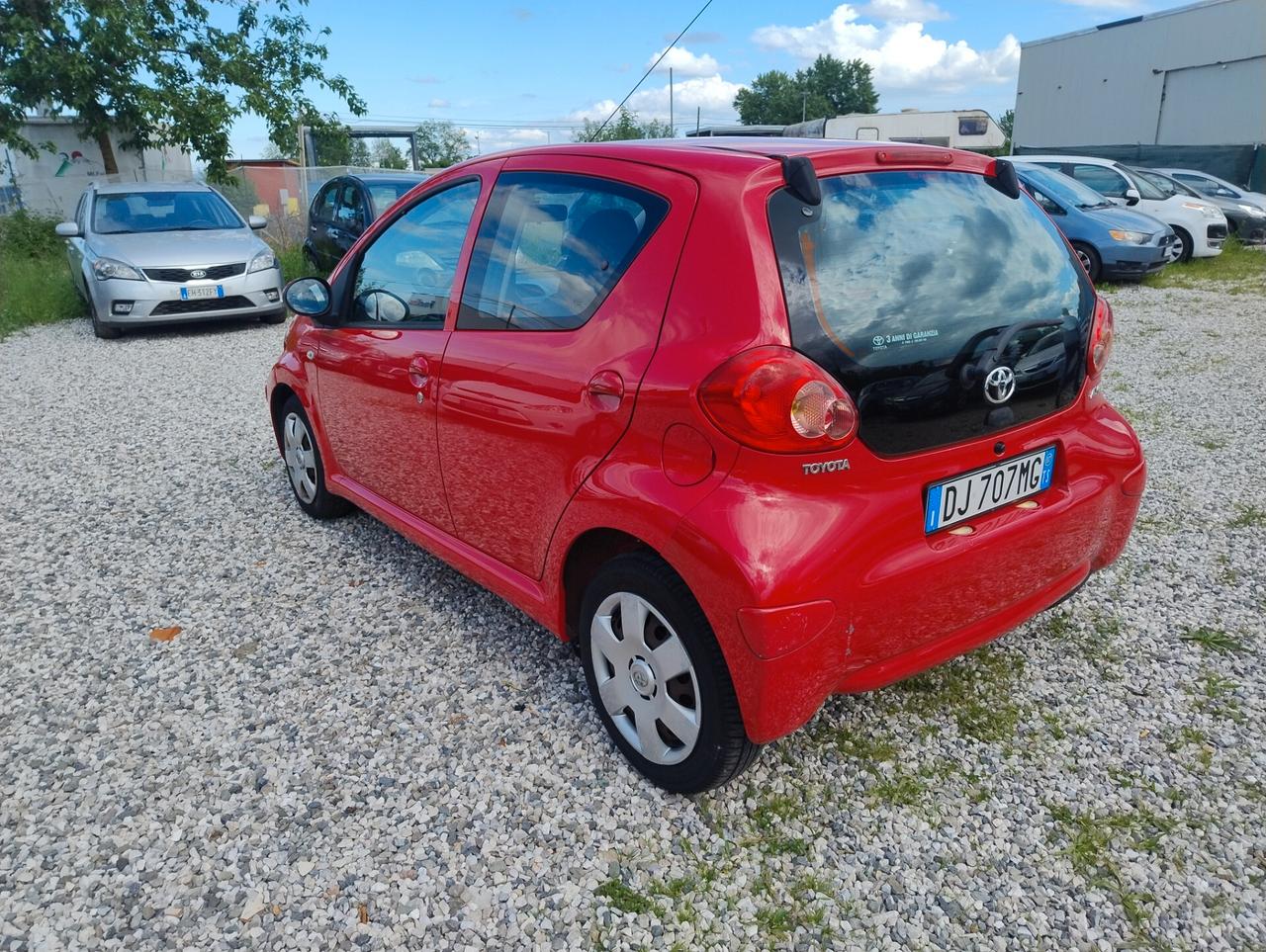 Toyota Aygo 1.0 12V VVT-i 5 porte Sol