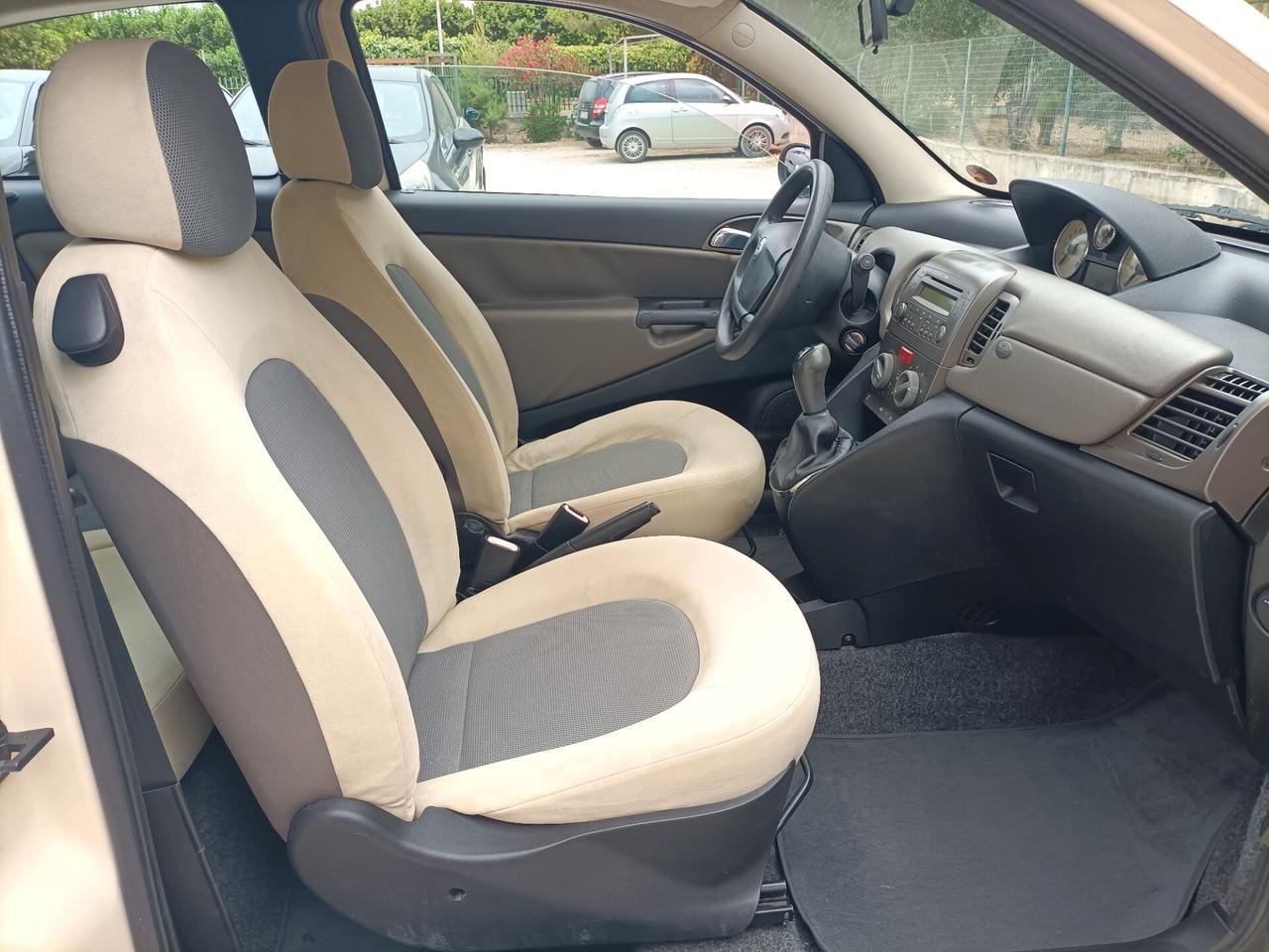 Lancia Ypsilon 1.3 Multijet *ok neopatentati*