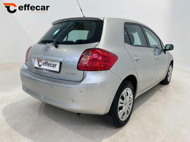 Toyota Auris 1.4 5 porte Sol NEOPATENTATI