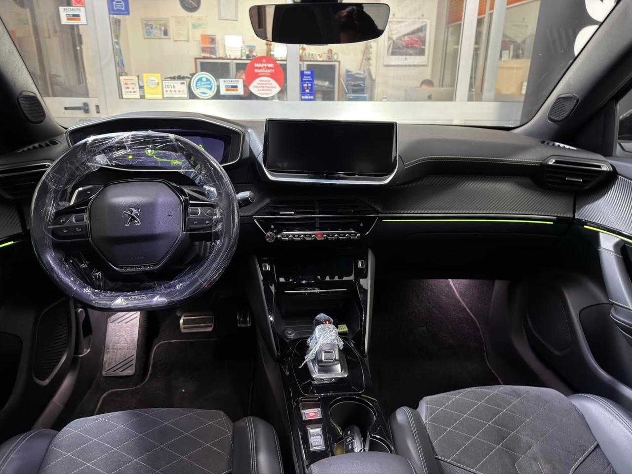 Peugeot 2008 BlueHDi 130 S&S EAT8 GT