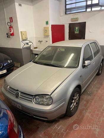 VOLKSWAGEN Golf 1.9 TDI/110 CV cat 5p. H.LINE