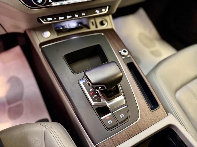 AUDI Q5 40TDI 204 CV quattro S tronic TAGLIANDI AUDI