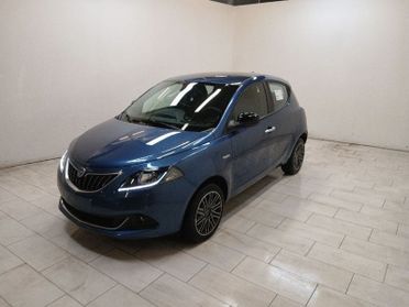 Lancia Ypsilon 1.0 firefly hybrid Gold s&s 70cv 5p.ti