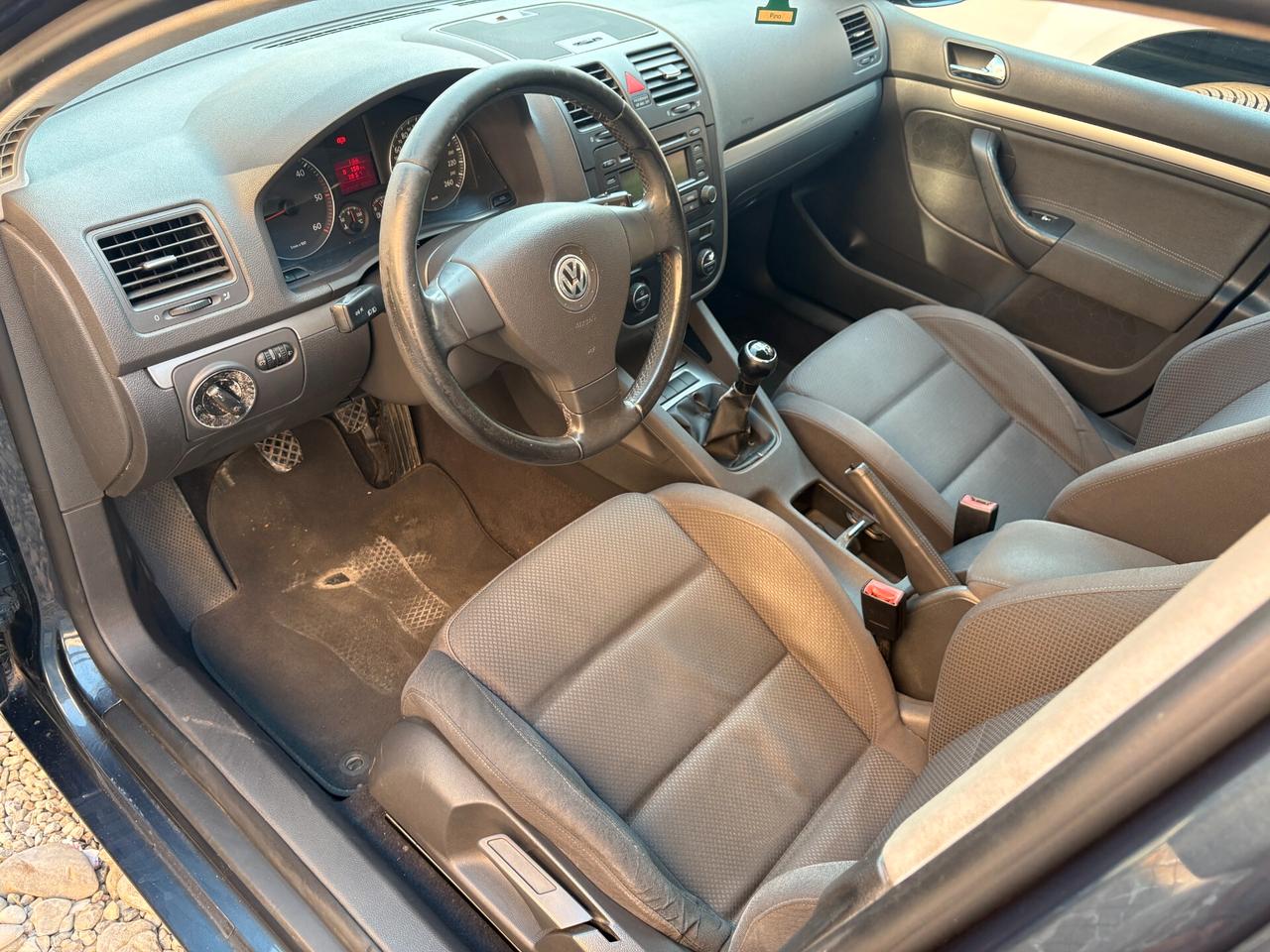 VW Golf 2.0TDI - 140CV 5p.