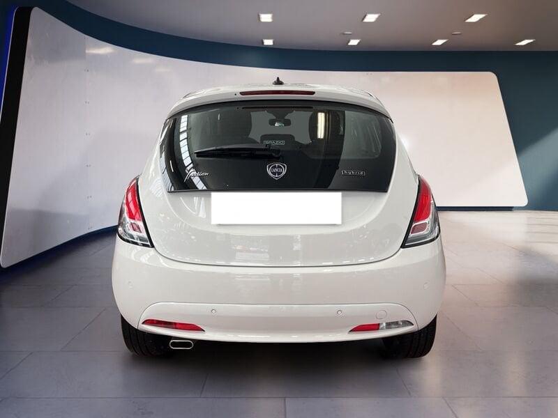 Lancia Ypsilon III 2015 1.0 hybrid Gold s&s 70cv