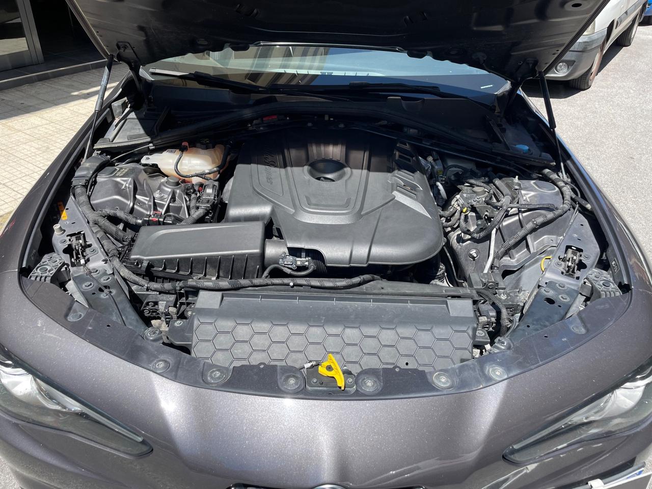 Alfa Romeo Giulia 2.2 Turbodiesel 160 CV AT8 Business