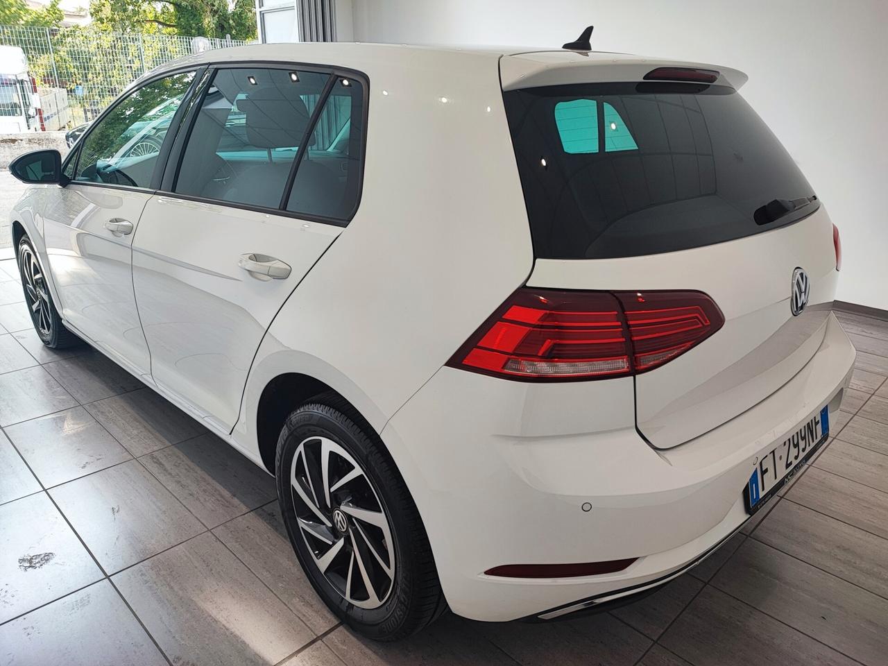 Volkswagen Golf 1.6 TDI 5p. Sport BlueMotion Technology