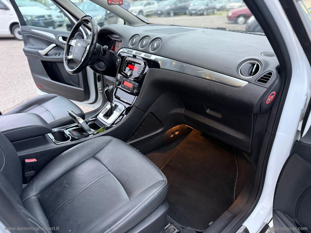 FORD S-Max 2.0 TDCi 163 CV POWERSHIFT Titanium