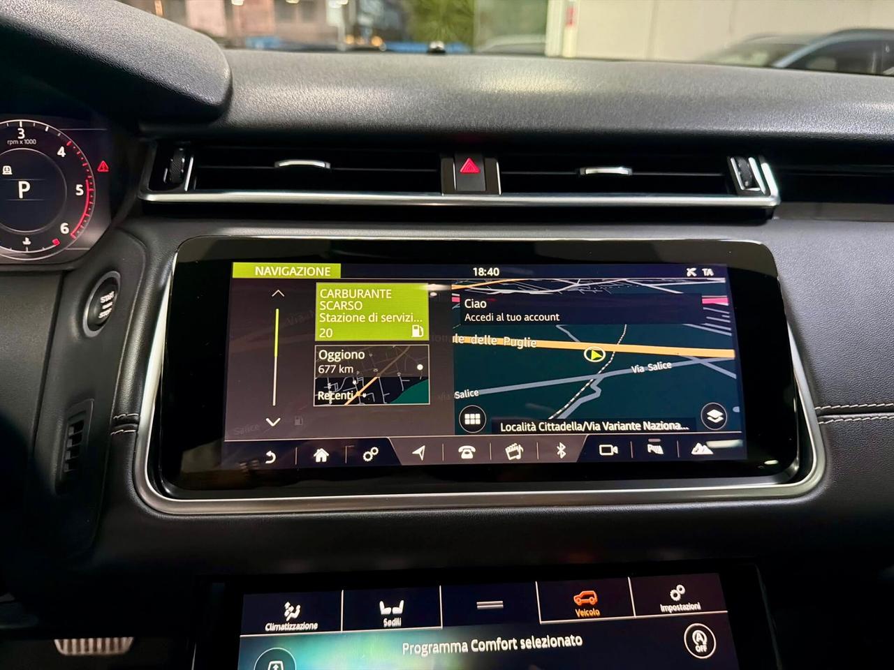 Range Rover Velar 2.0D I4 240 CV R-Dynamic HSE