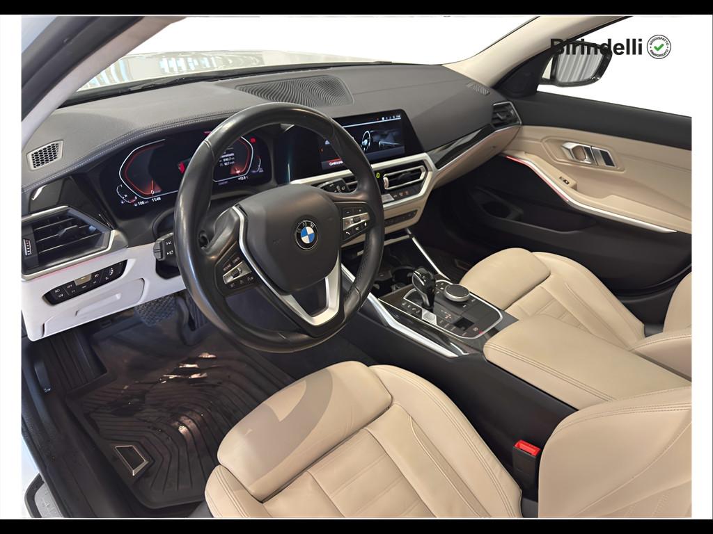 BMW Serie 3(G20/1-80/1) - 320i Touring Luxury