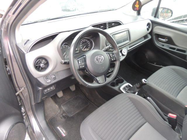 TOYOTA Yaris 1.0 72 CV 5 porte Cool