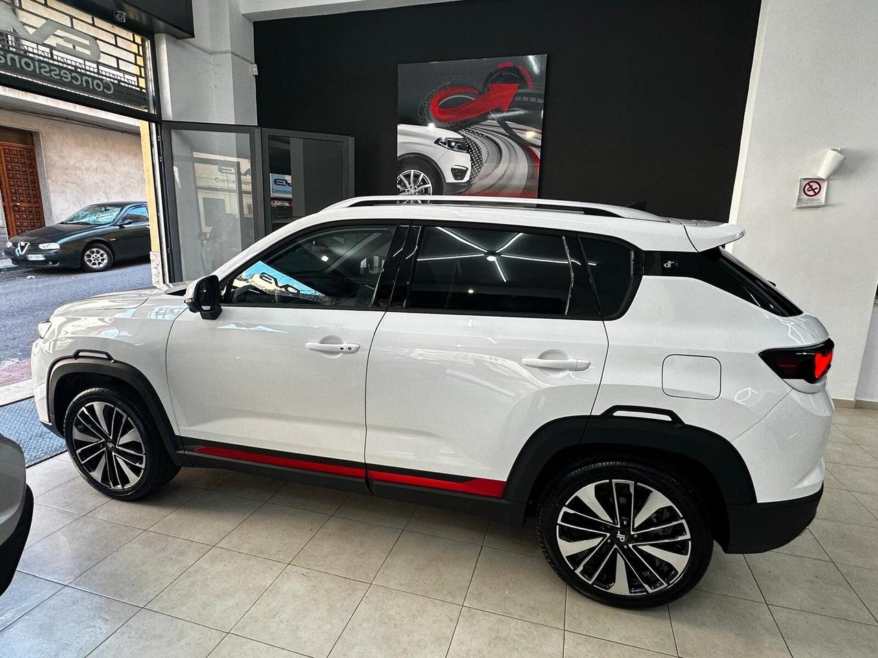 NEW DR 5 Stilnovo 1.4 T-gdi 154 cv BENZ/GPL NUOVA DA IMM.