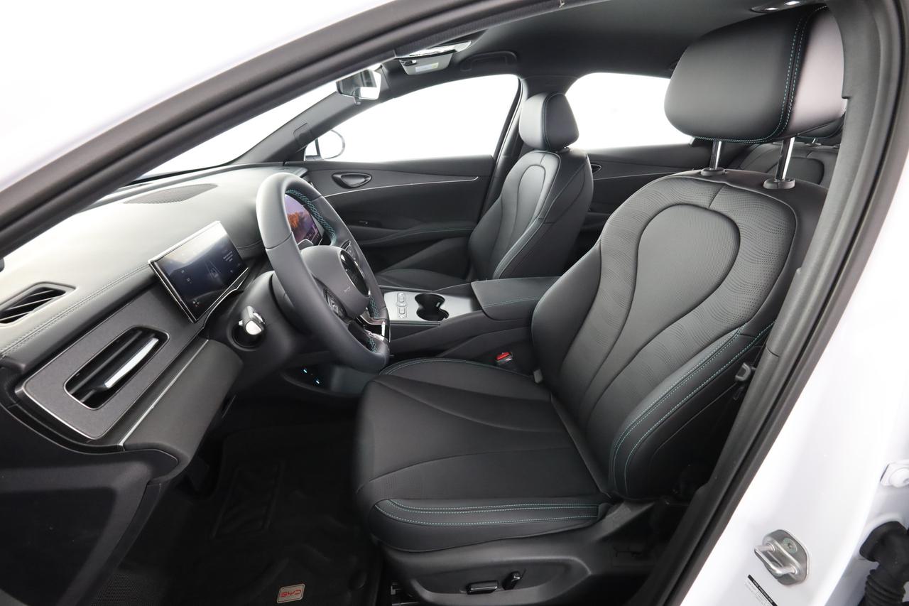 BYD Seal 6 DM-i 1.5 184 CV PHEV Boost