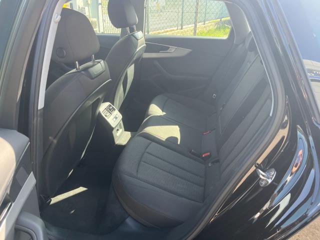AUDI A4 Avant 30 TDI/136 CV S tronic Business Advanced
