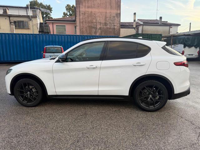 ALFA ROMEO Stelvio 2.2 Turbodiesel 210 CV AT8 Q4 Executive Bellissima