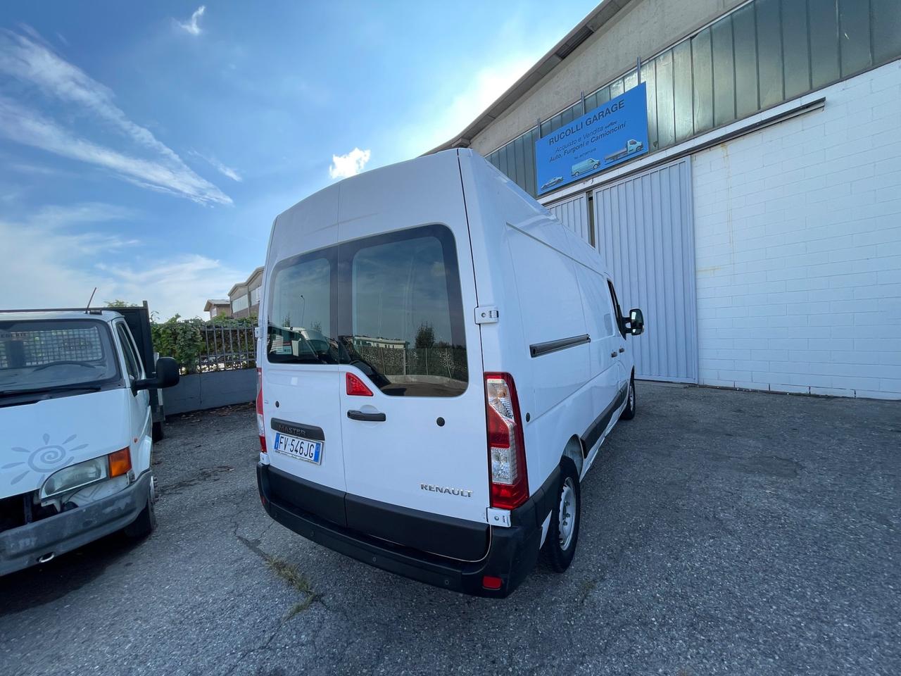 Renault Master T35 2.3 dCi 131 cv