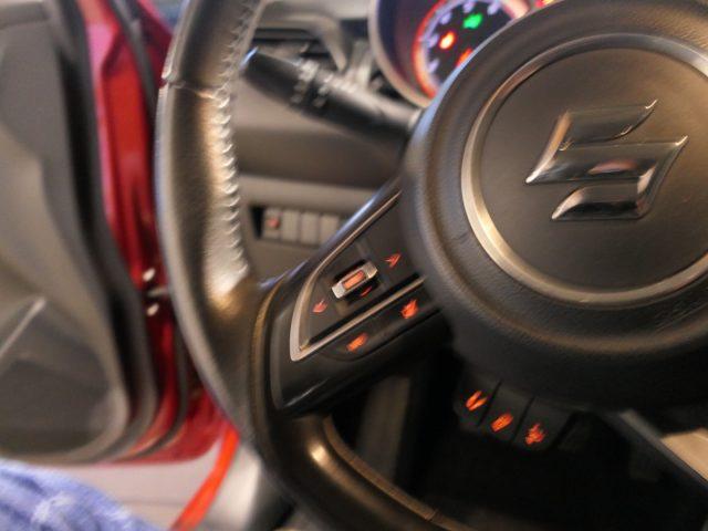 SUZUKI Swift 1.2 Hybrid 4WD AllGrip Top
