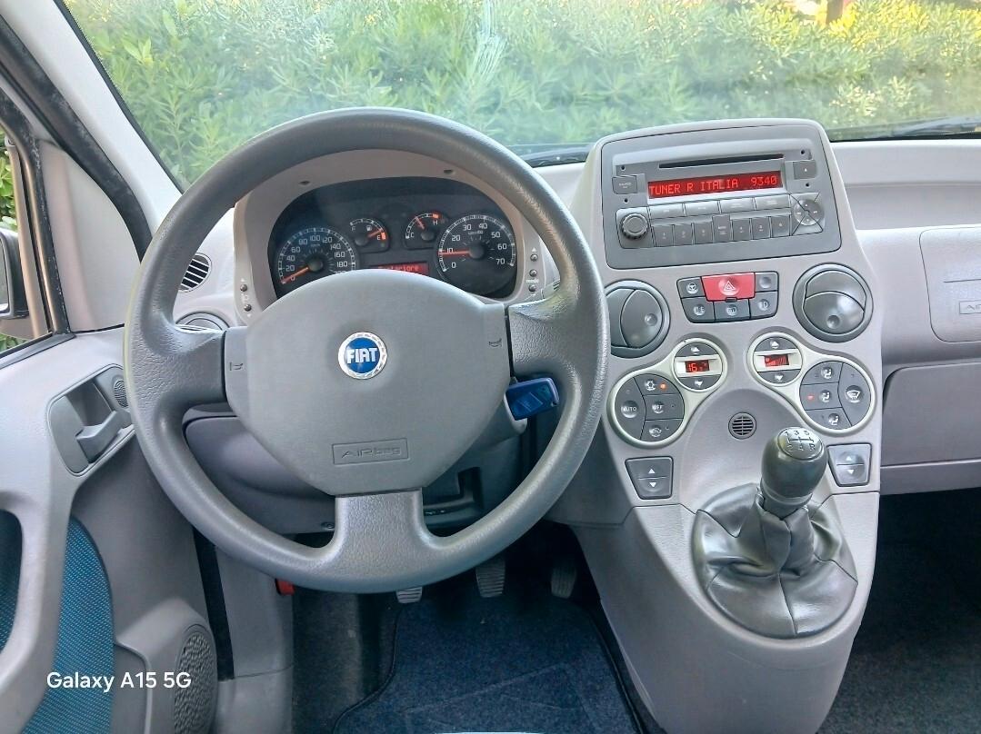 Fiat Panda 1.2 ((( 79000 km ))) NEOPATENTATI - PERMUTE