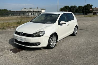 VOLKSWAGEN Golf 1.6 TDI DPF DSG 5p. Highline