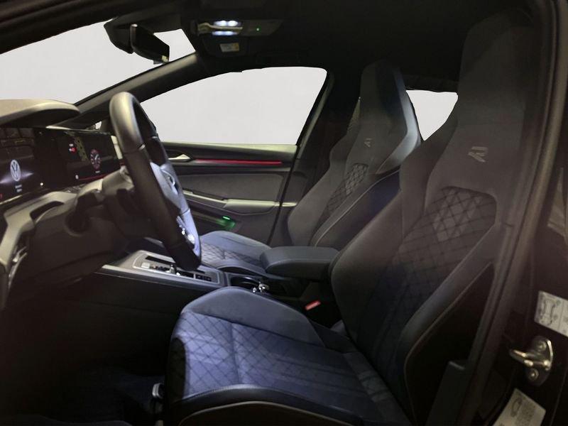 Volkswagen Golf 1.5 eTSI 150 CV EVO ACT DSG R-Line