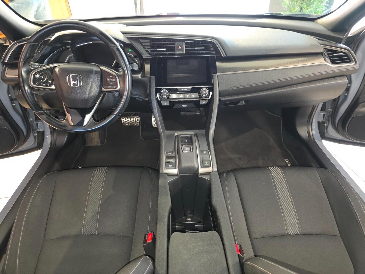 Honda Civic 1.6 5 porte aut. Elegance Navi
