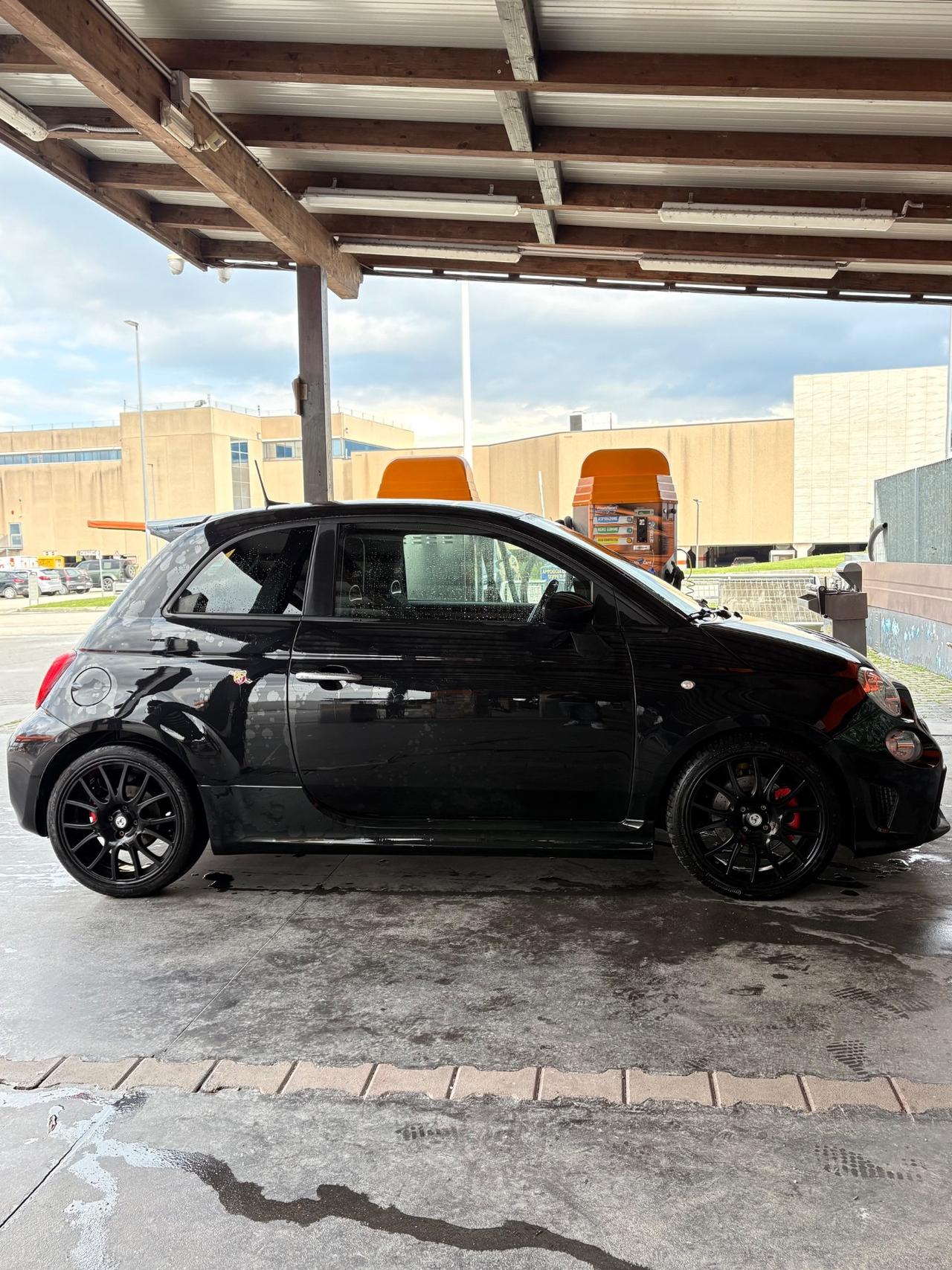 Abarth 595 1.4 Turbo T-Jet 160 CV Pista