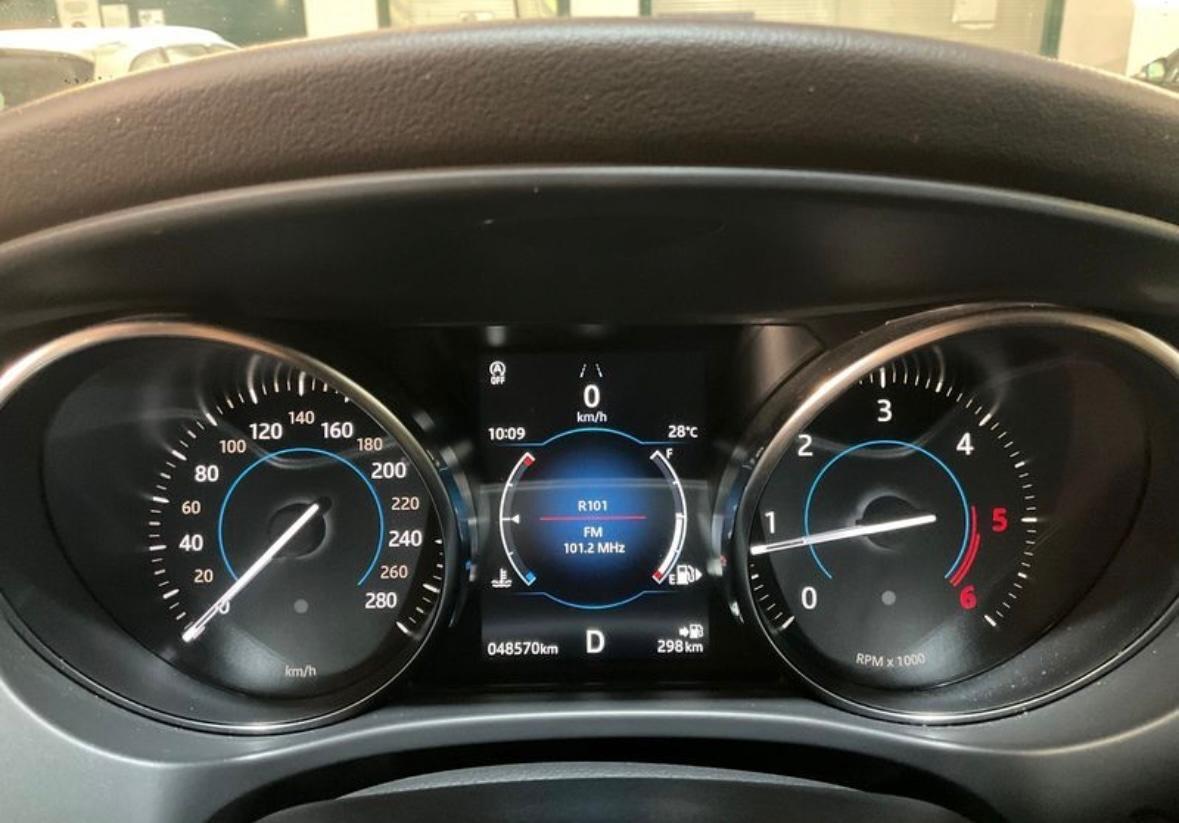 Jaguar F-Pace 2.0 D AWD