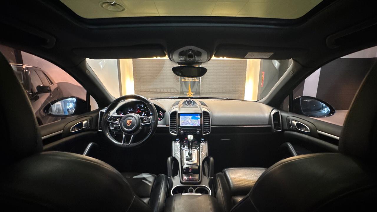 PORSCHE CAYENNE S 3.0D 250CV PLATINUM EDITION- 2016