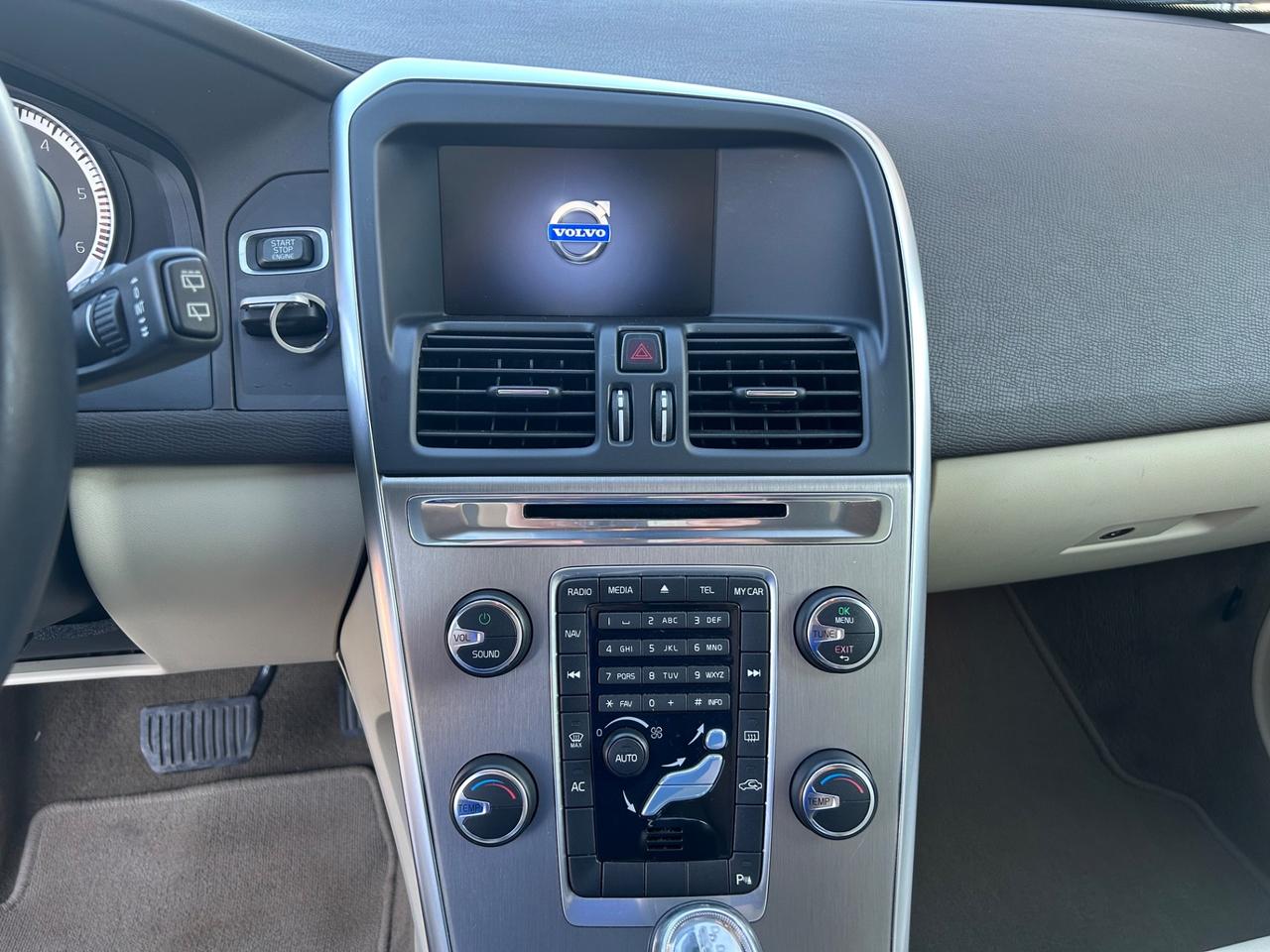 Volvo XC 60 XC60 D3 Geartronic Summum