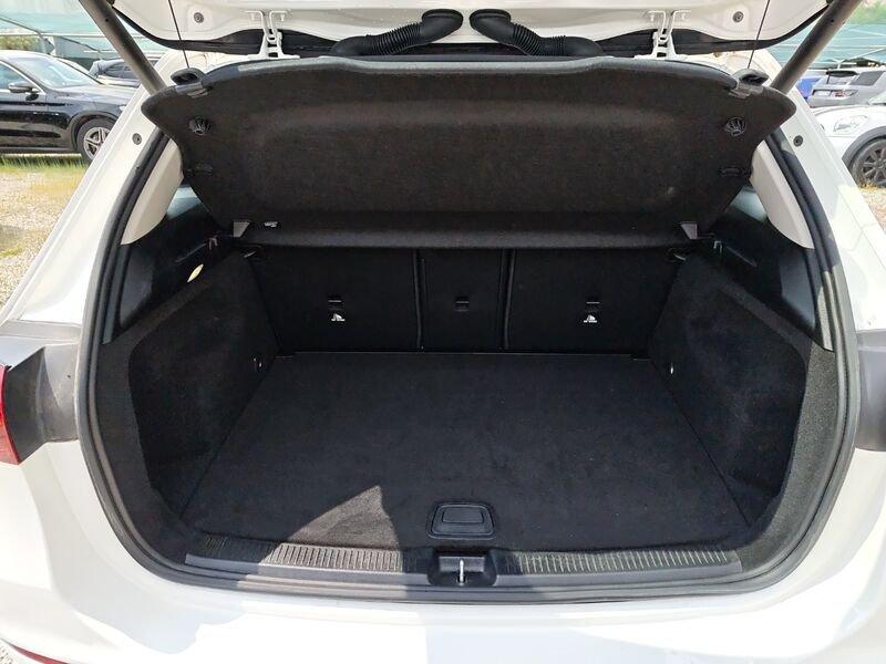 Mercedes-Benz Classe B B 180 d Progressive Advanced Plus