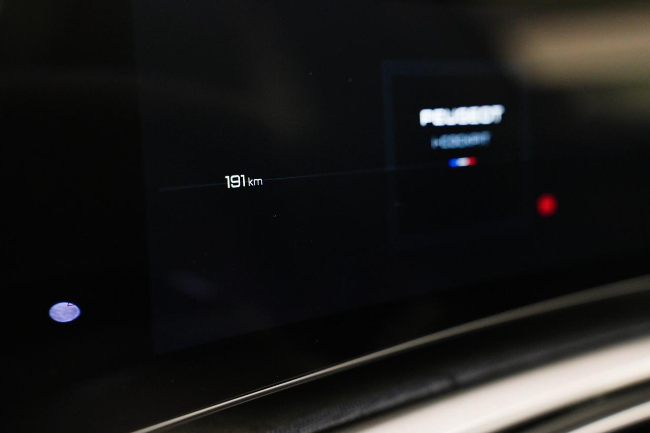 Peugeot 3008 Hybrid 136 e-DCS6 Allure