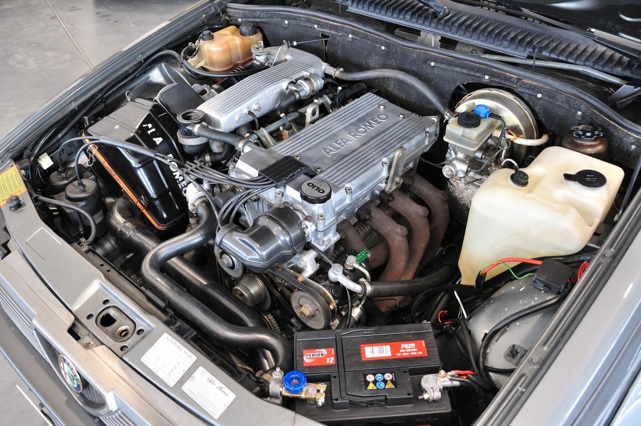 Alfa Romeo 75 2.0i Twin Spark CRS RIAR targa MI