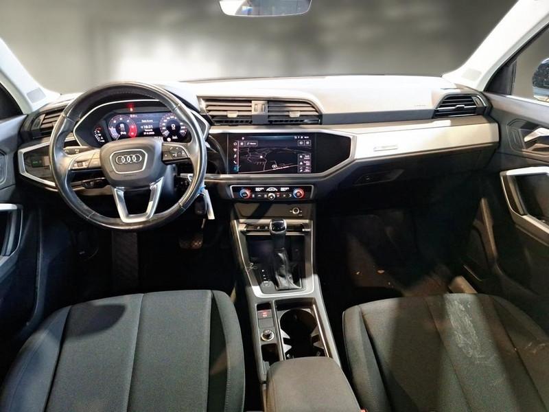 AUDI Q3 35 TDI S tronic Business Advanced