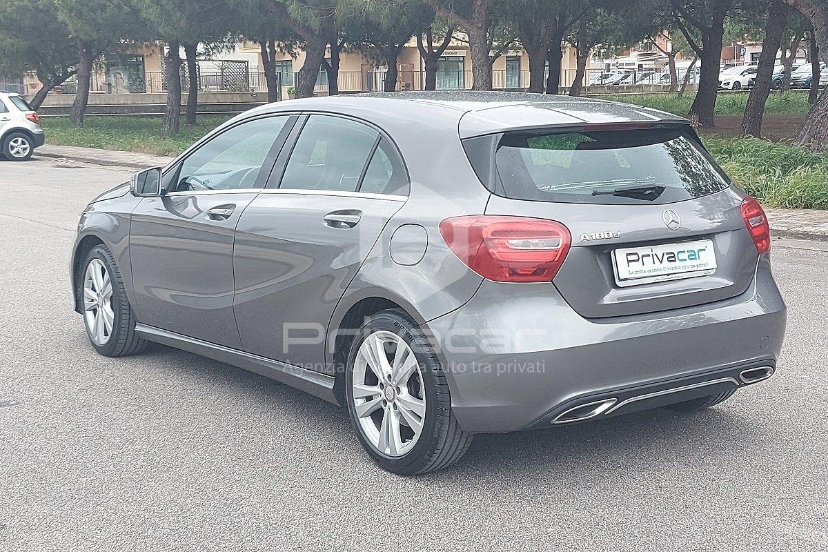 MERCEDES A 180 d Business